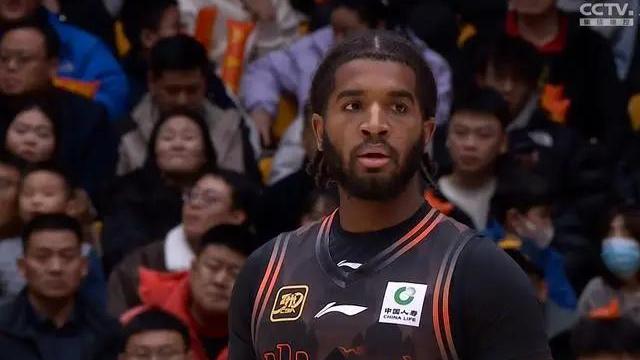魔术击败国王，取得关键胜利
