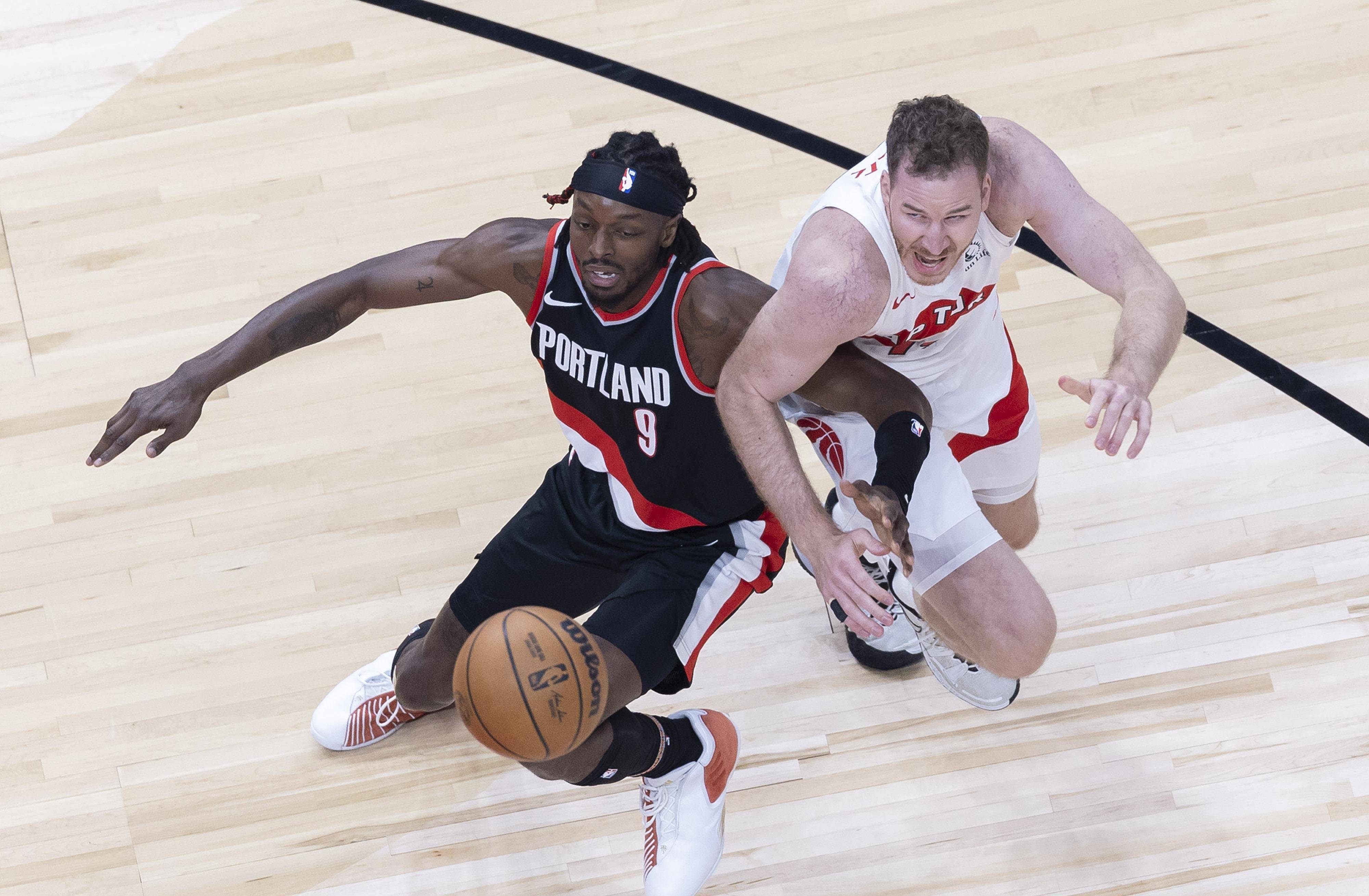 关于猛龙主场击败骑士,继续领跑东部的信息 关于猛龙主场击败骑士,继续领跑东部的信息