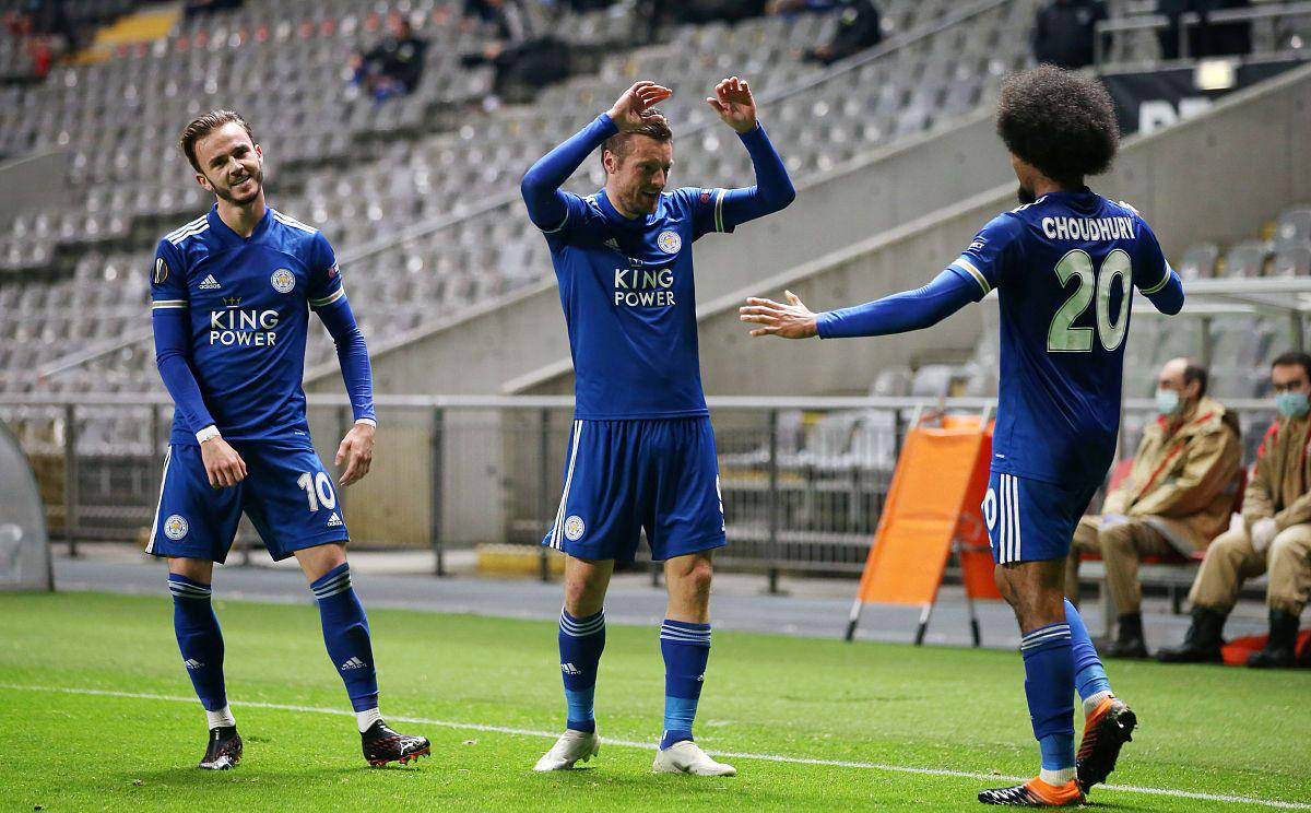 九游娱乐网页-巴黎FC主场战胜里昂，狂揽3分