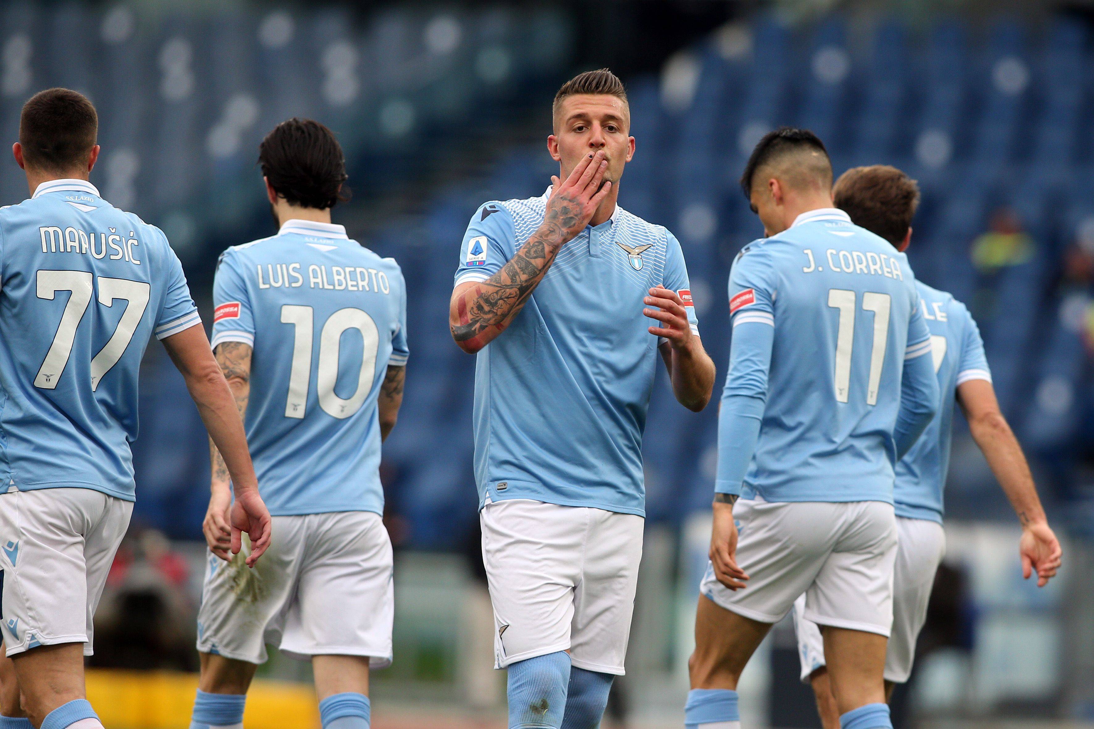 九游体育直播-意甲比赛的胜负悬念引发球迷热烈讨论