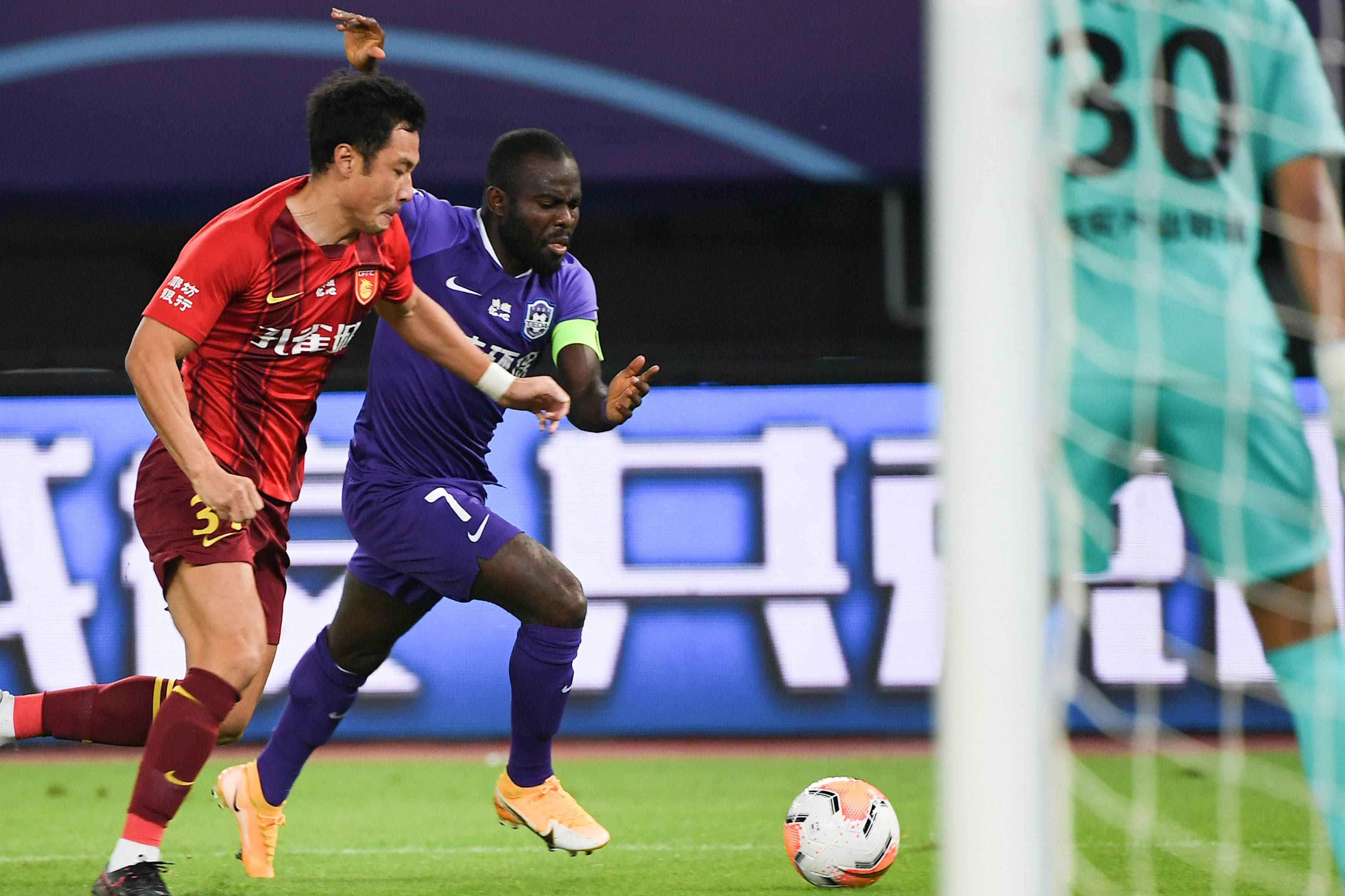 河北华夏幸福客场大胜,稳坐联赛第二! 河北华夏幸福客场大胜,稳坐联赛第二!