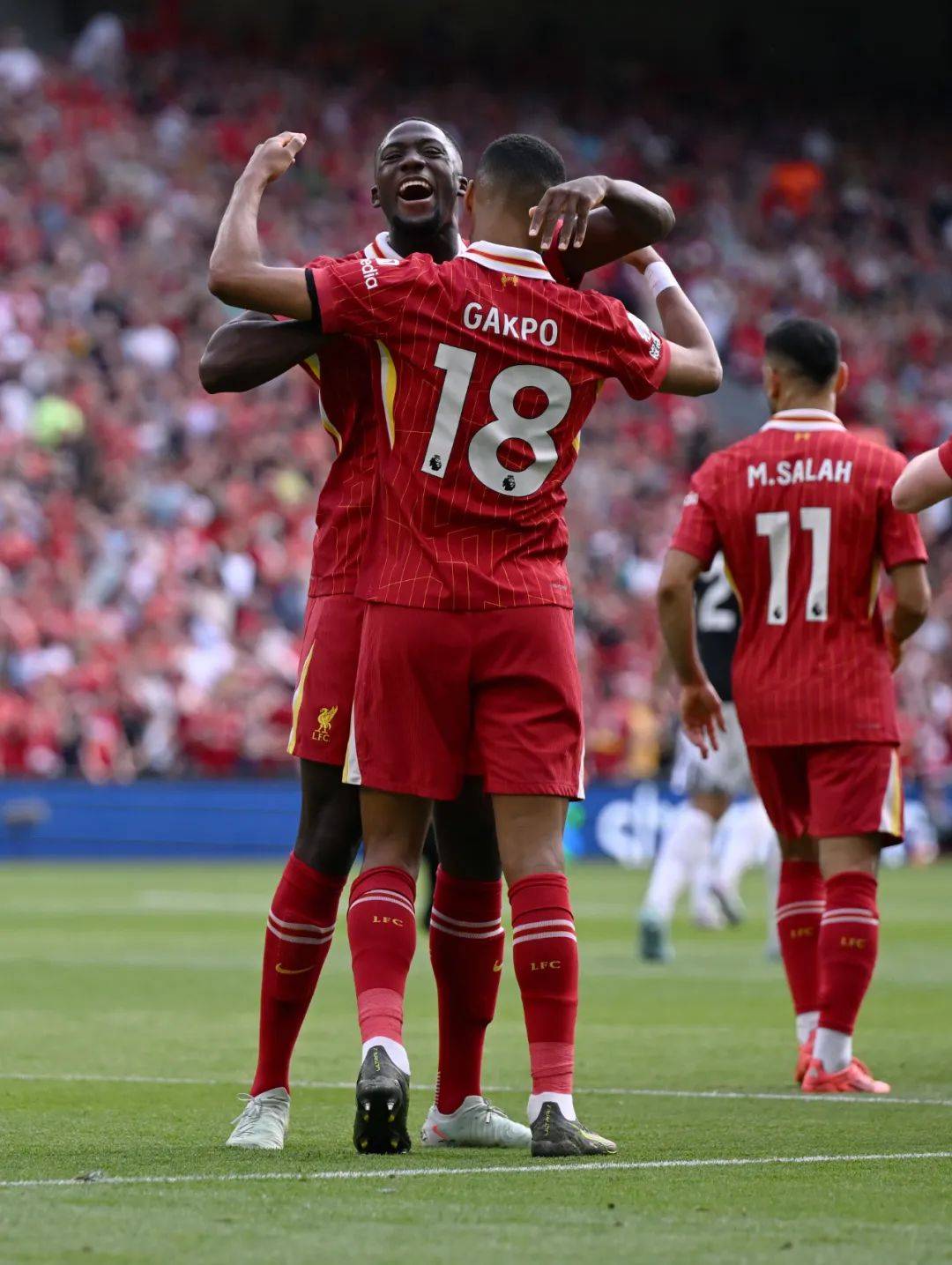 九游体育APP下载-阿森纳后防线锋芒毕露，阻挡对手猛攻