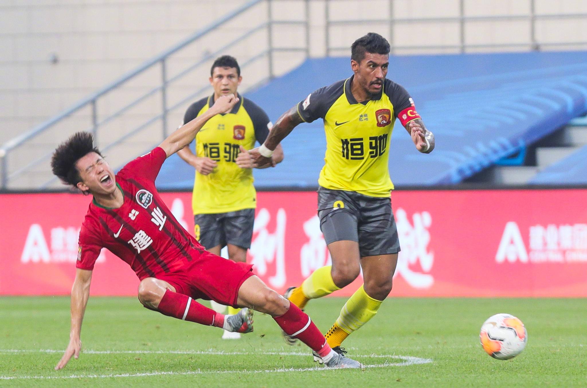 九游娱乐app下载-广州恒大客场遭逢对手猛攻，结果惨淡的简单介绍