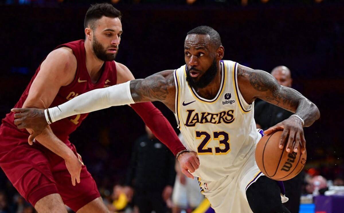 都灵主场大胜巴勒莫,全取三分 都灵主场大胜巴勒莫,全取三分