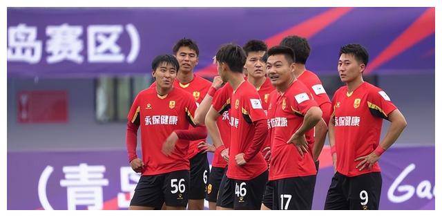 足球擂台赛势均力敌，胜负难定