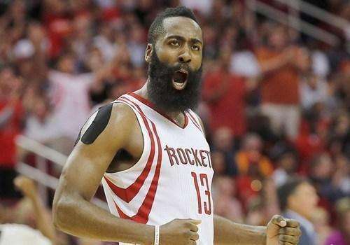 九游app下载-球队备战冲击冠军，决胜关头斗志昂扬