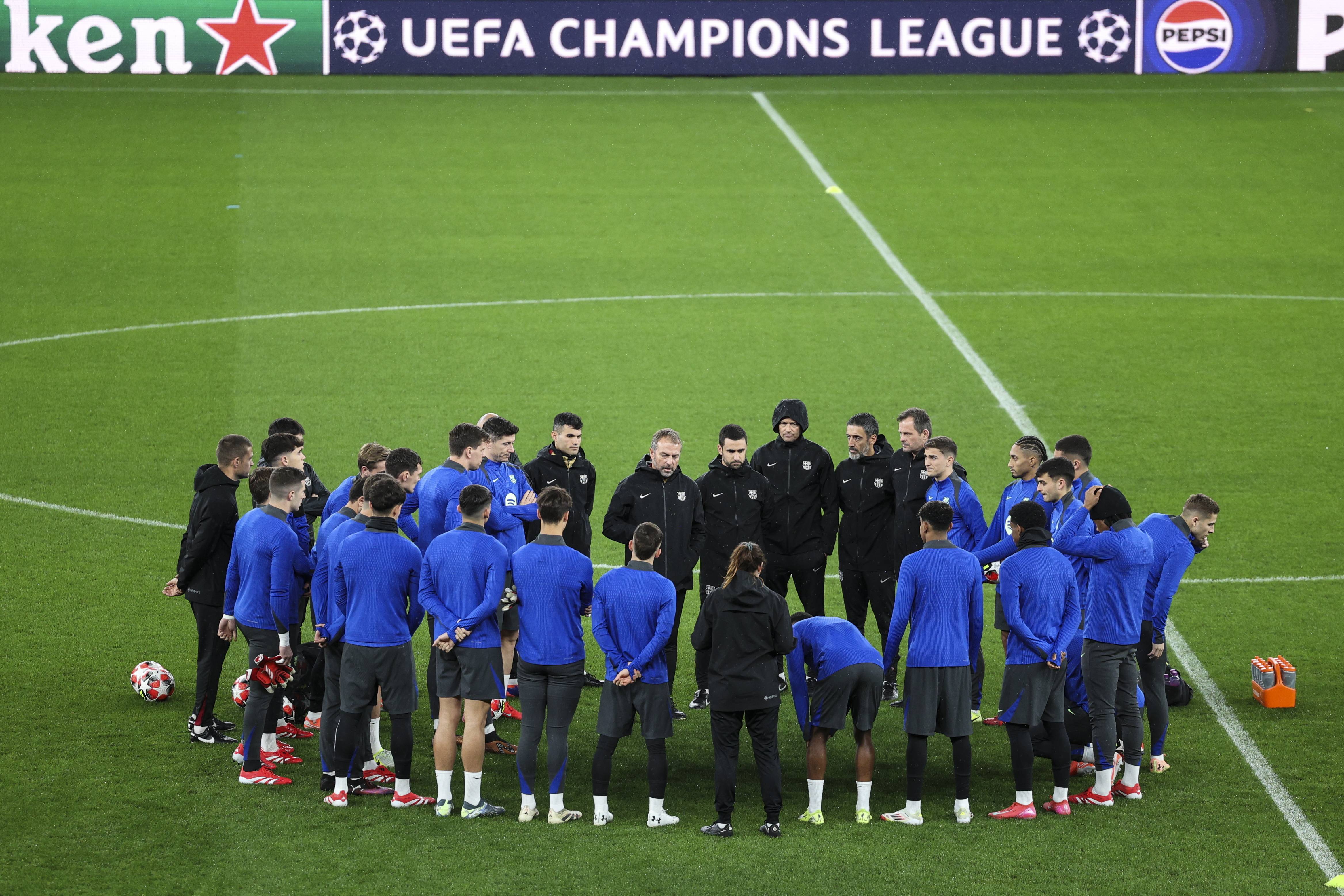 足球联赛精彩角逐,场上对决备受期待 足球联赛精彩角逐,场上对决备受期待