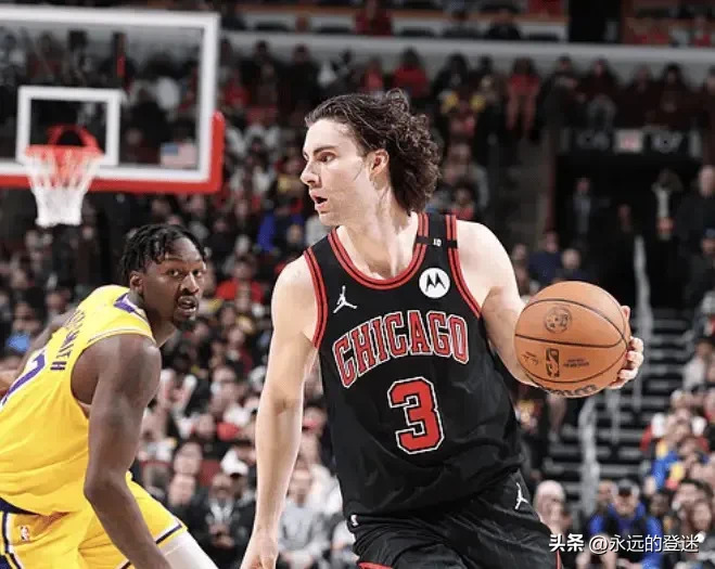 瓦特福德毫不留情,一场绝杀将冲在前头 瓦特福德毫不留情,一场绝杀将冲在前头