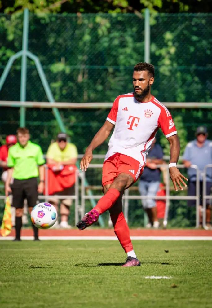 欧洲预选赛中国脚表现耀眼,赢得开门红 欧洲预选赛中国脚表现耀眼,赢得开门红