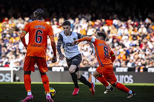 塞维利亚客场战平瓦伦西亚,保持领跑的简单介绍 塞维利亚客场战平瓦伦西亚,保持领跑的简单介绍