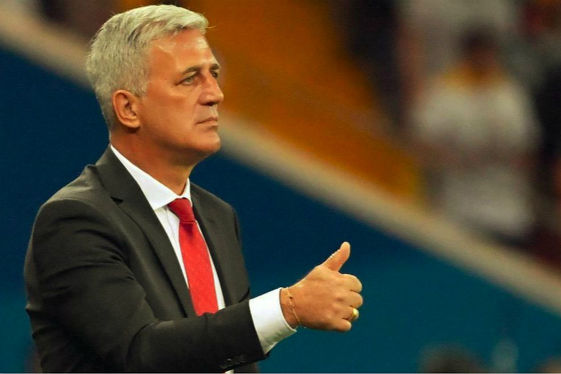 瑞士队新任主帅上任后首战告捷 瑞士队新任主帅上任后首战告捷