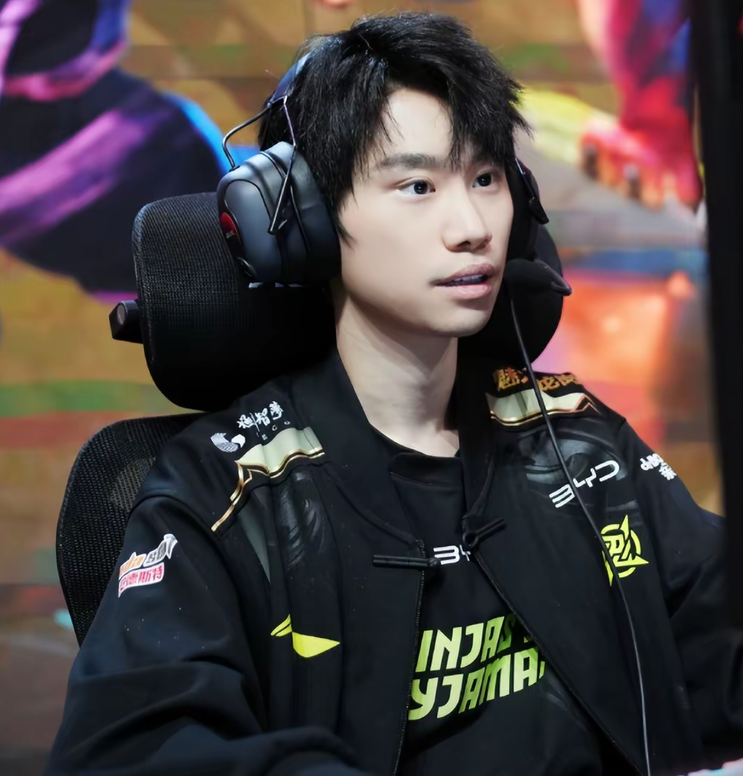 九游娱乐官方-关于MAD绝杀BLG，CoreJJ关键团战开团秒人焦点之战八强赛，让粉丝疯狂欢呼的信息