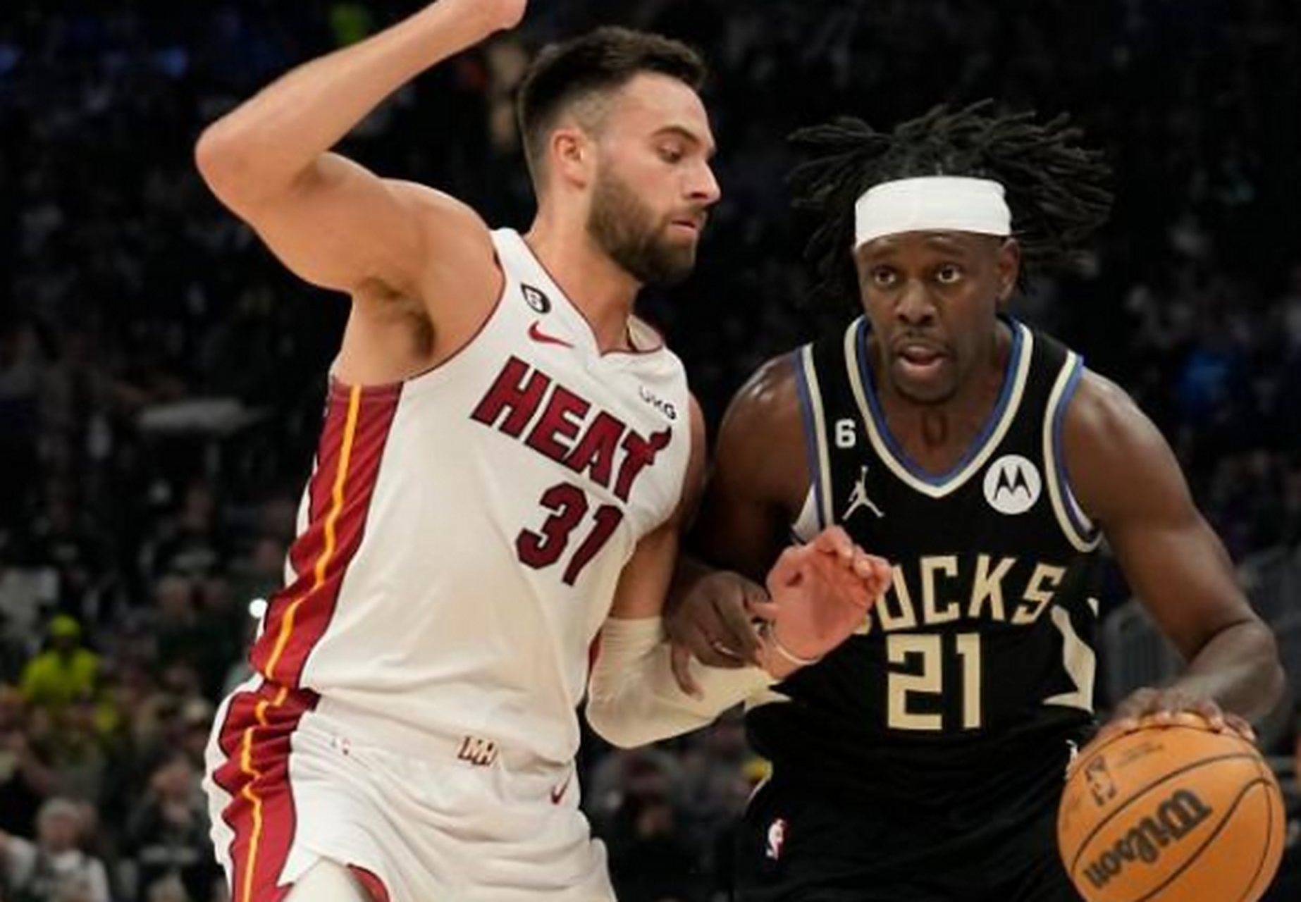 九游游戏-雄鹿大胜热火，字母哥砍下33分稳坐得分王的简单介绍