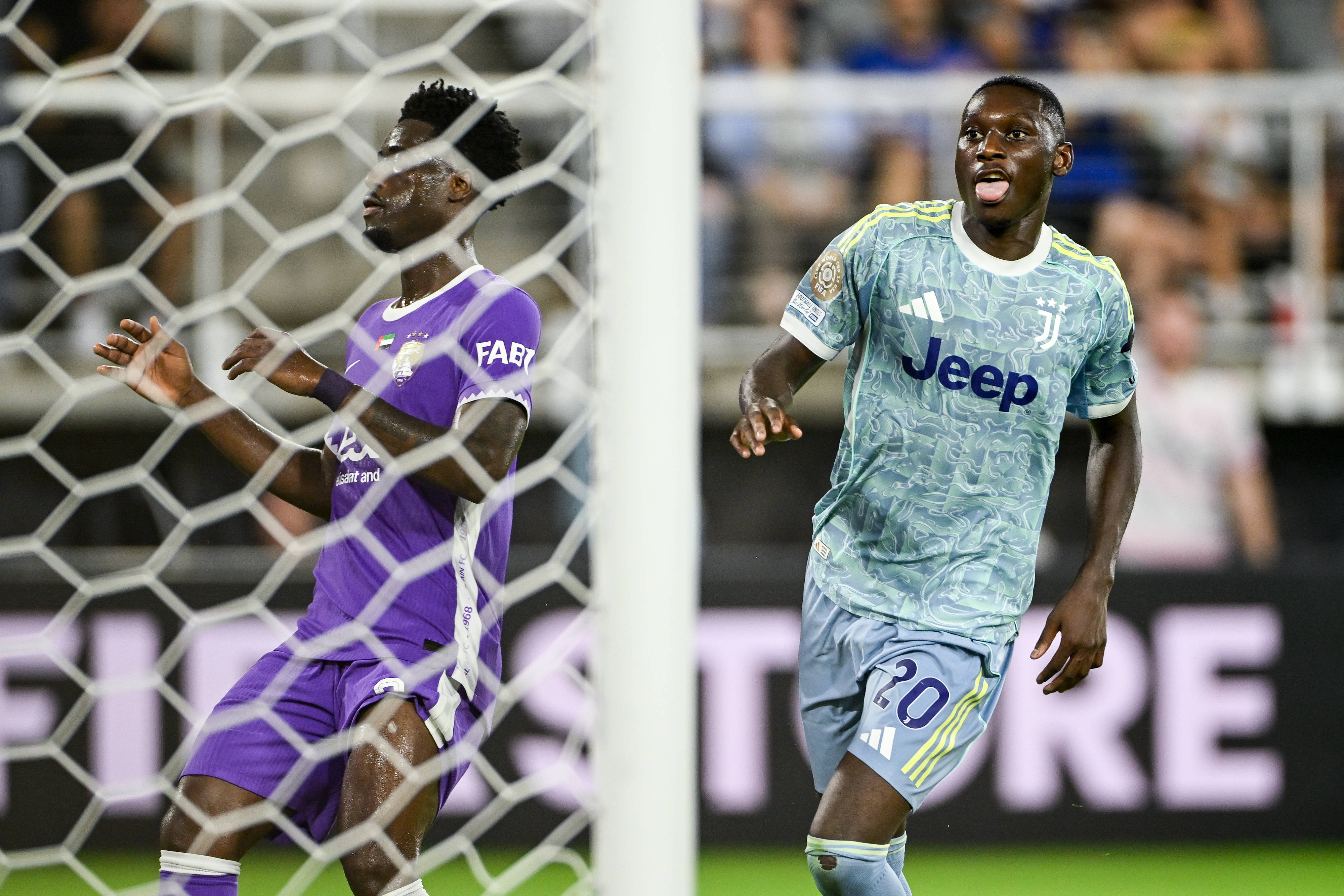 关于尤文图斯队前锋发挥低迷，或面临替补位置的信息