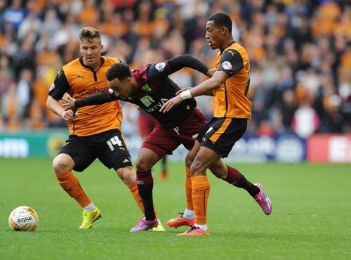 九游APP-诺里奇客场输给狼队，遭受连败