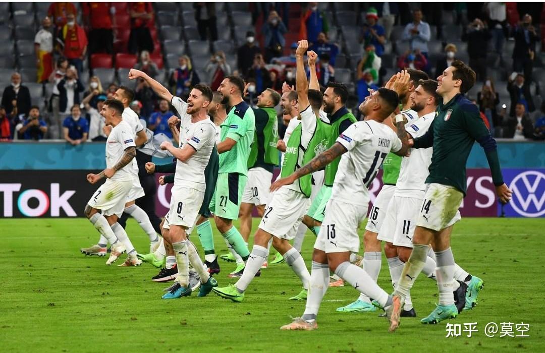 越南队闯入欧洲杯四强,获得殊荣 越南队闯入欧洲杯四强,获得殊荣