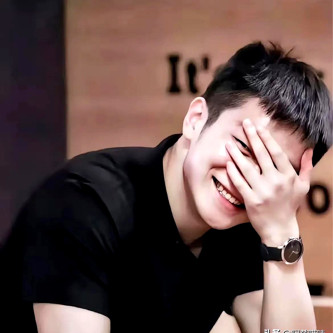 奥地利队翻盘瑞典队,张继科状态火热的简单介绍 奥地利队翻盘瑞典队,张继科状态火热的简单介绍