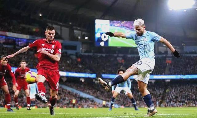 利物浦险胜乌克兰，阿圭罗点燃赛场