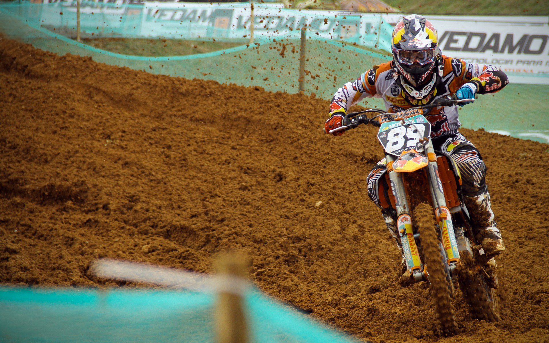 2026世界杯焦点战，猛龙正面击溃开拓者，跨界传奇诞生