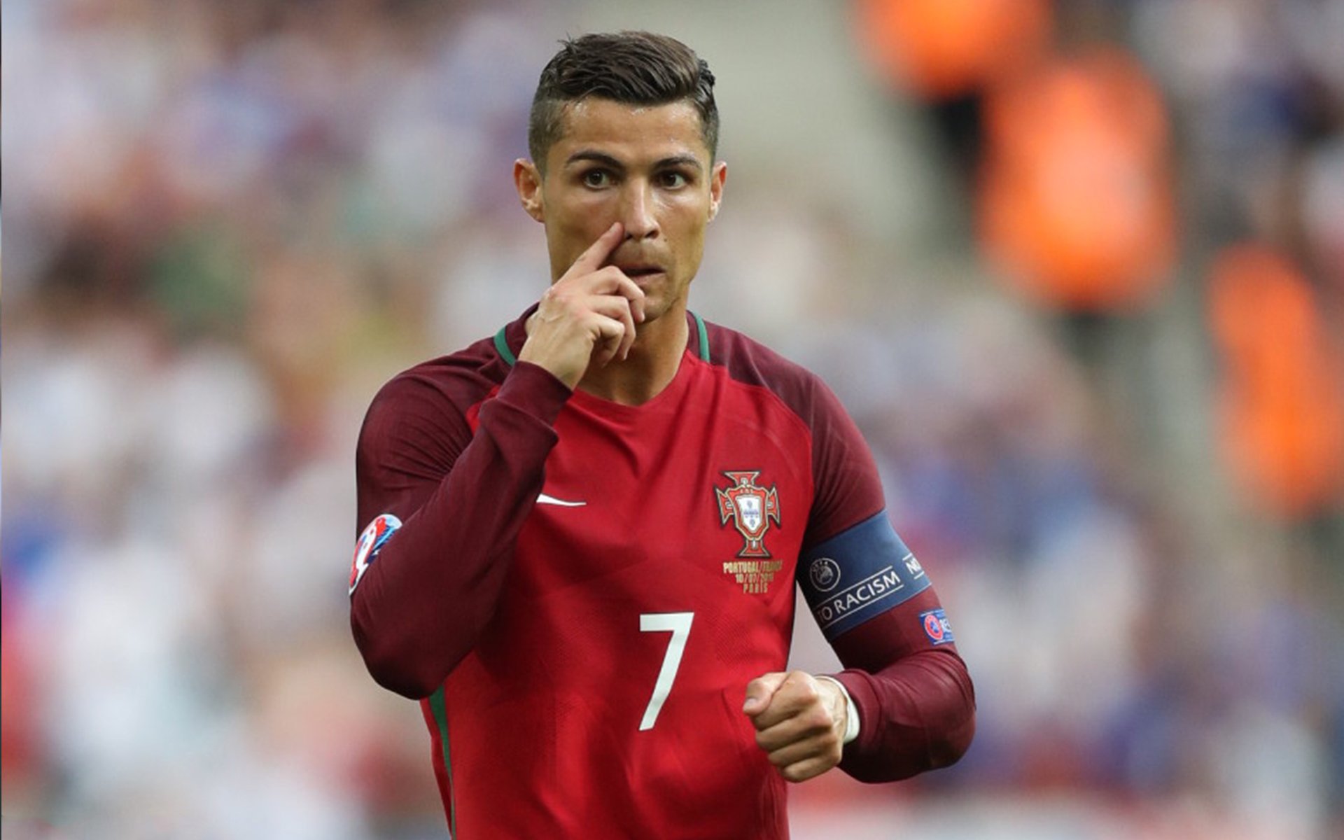 绿茵交响与银球独奏,胜利的双重奏